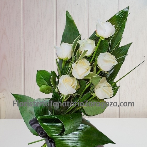 Ramo Funerario Detalle 7 Rosas blancas para tanatorio